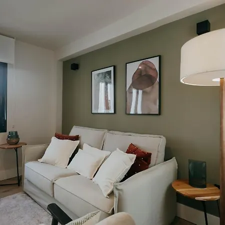 Elegant And Luxury 2bd 2bth- Alfalfa Seville