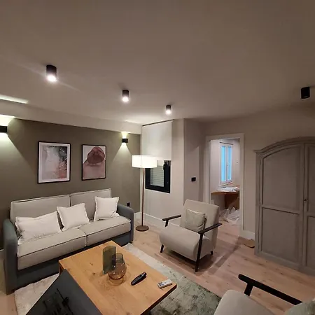 Elegant And Luxury 2bd 2bth- Alfalfa Apartment *