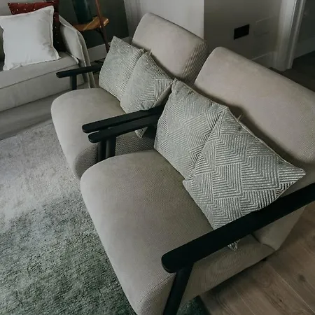Elegant And Luxury 2bd 2bth- Alfalfa *